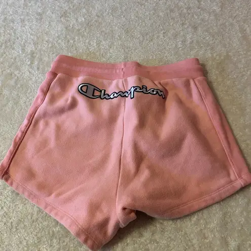 Champion  Reverse Weave Salmon Pink Shorts Size Small