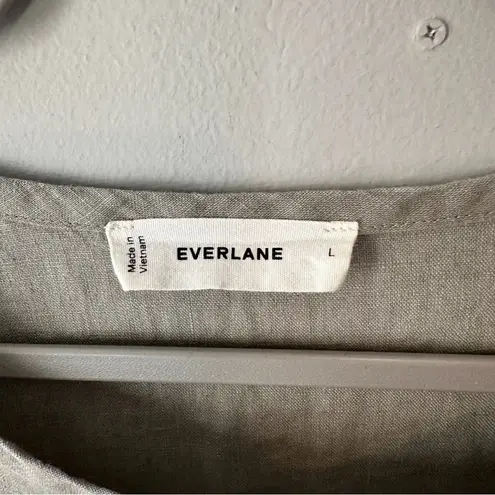 Everlane  The Muscle Top Linen Shirt Sea grass Large Short Sleeve