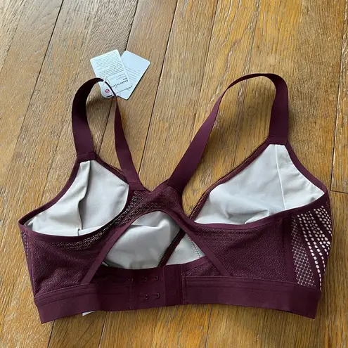 Lululemon NWT  Awake to lace bra size 32E