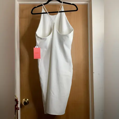 Dec Room Elegant White Sleeveless Dress. Size