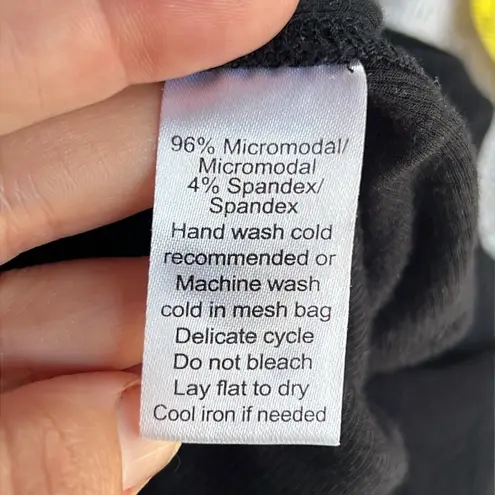 ATM Modal Rib Deep V