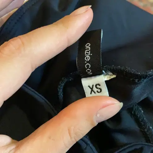 Onzie BLACK MESH YOGA ATHLETIC DANCE STIRRUP LEGGINGS