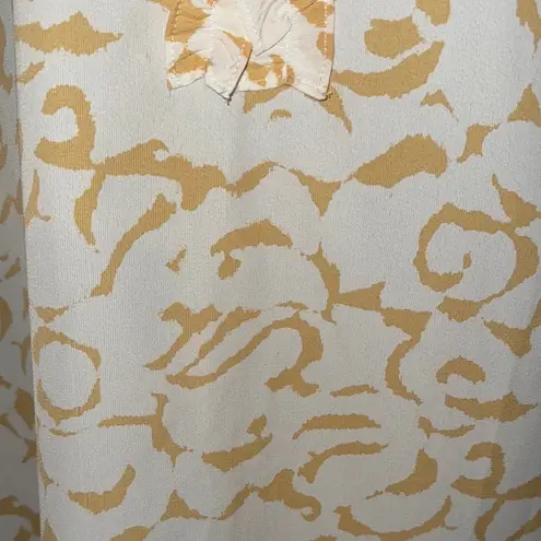 Kori Cream and Gold Ruffled Blouse with V-Neck