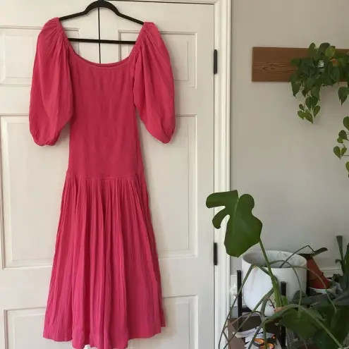 RHODE Harper Smocked Off‎ Shoulder Puff Sleeve Hot Pink Midi Dress Gauze Cotton