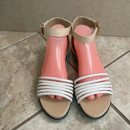 LOGO By Lori Goldstein LOGO Grace sz 8.5 Sandals 8.5M Ankle Strap White Strappy Slip On Casual NWOT