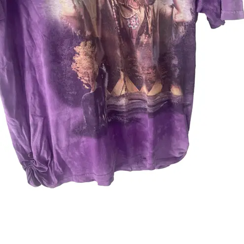 The Mountain Women's Size XL Vintage Purple Native Wolf Graphic T Shirt
