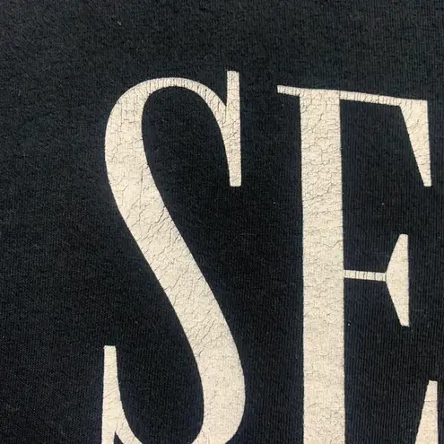 Selena “Queen of Cumbia” black graphic tee Sz M Size M