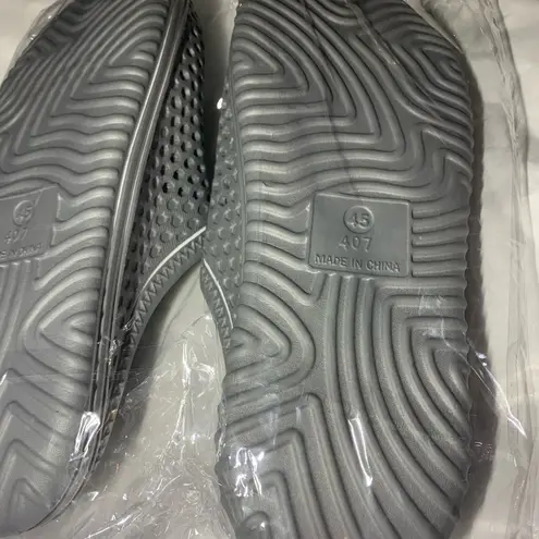 Sport Gray and White Mesh Mule Size 11.5