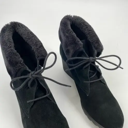 Donald Pliner Donald J Pliner Boots Women’s Sz 9.5 MAXXI Wedge Heeled Faux Fur Booties Black