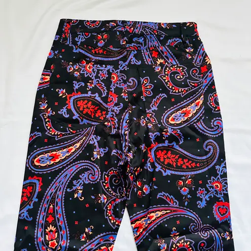 Danielle Bernstein β
NWT Ankle Flare Paisley Pants - Multicolored Purple β