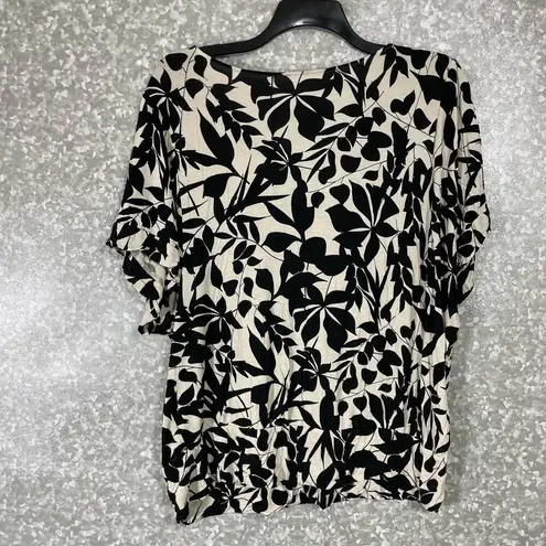 Studio Works Women's Plus Size Black & White Floral Top - Size 2X - Crochet Lace