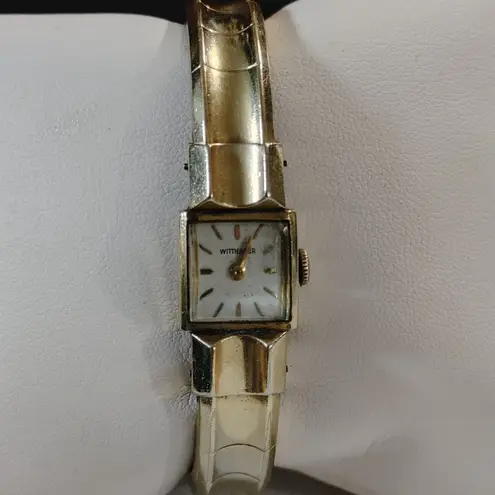 Wittnauer Watch 10K GF Gold Filled Wind Up Vintage Cuff Bracelet Chain Clasp