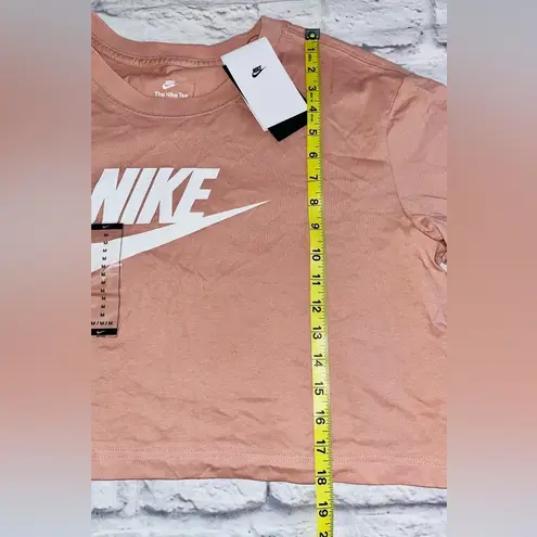 Nike  T-shirt Loose Fit NWT sz M