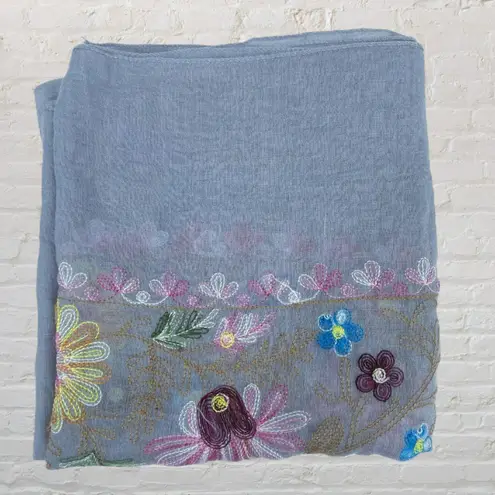 Bijoux Terner Embroidered Floral Shawl NWT - 70"