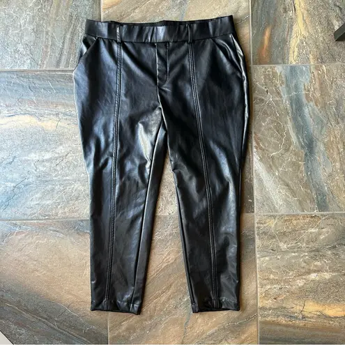 One 5 One Faux Leather Pants Women’s Plus Size 2X Pull On Tapered Leg Black