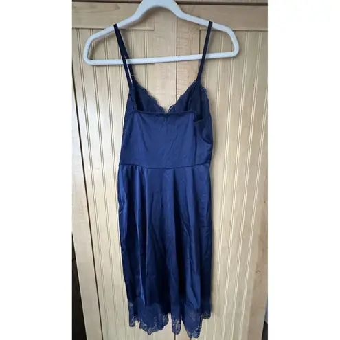 Vanity Fair Vintage Navy Lace Trim Lingerie Babydoll Slip Dress Womens Size 32 L