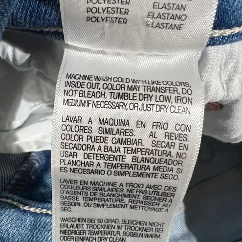 MOTHER Denim MOTHER Lil' Weekender Flare Jeans Layover Wash Size 30 Made in USA