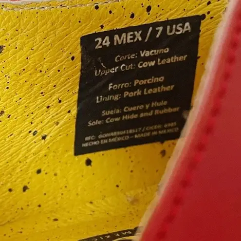 Adro Artisan Dover Flat Red Distressed Leather Side Cutout Slip On Size 7 NEW