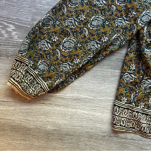 Faherty Naomi Top in Fairfield Border Print Size Medium Brown