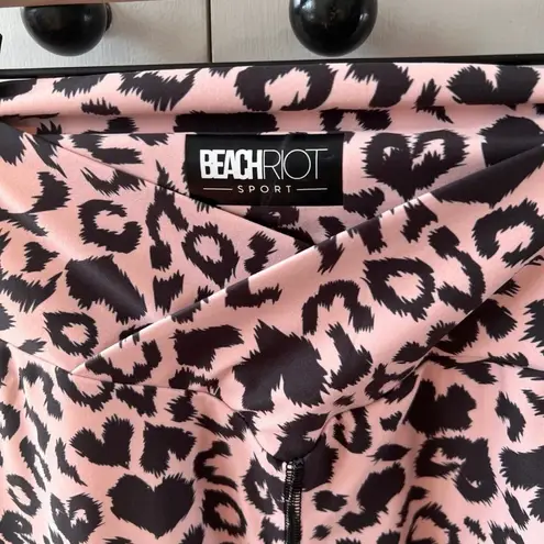 Beach Riot x Revolve Cara leggings