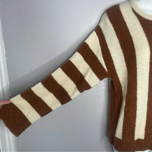CALLAHAN KNITWEAR Fuzzy Striped Knit Sweater Womens Size XS Wool Academia Winter Brown