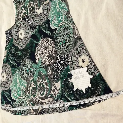 No brand or size tags on this cute multi green print dress szS/M GUC