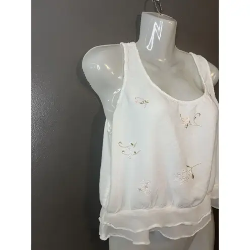 L Pogee Tank Top Womens L XL White Embroidered Floral Ruffle Hem Rayon