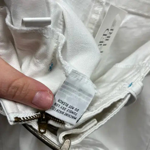 Angels Vintage Y2K Capri Crop Embroidered Floral Chunky Buckle Jeans 7 30 Disco White