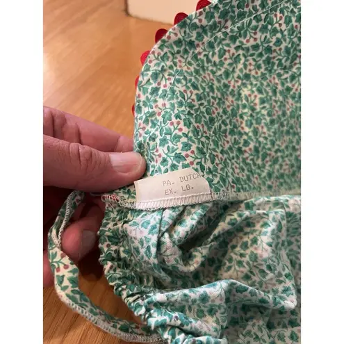 Vintage Authentic Pennsylvania Dutch Womens Floral Prairie Bonnet Hat Green