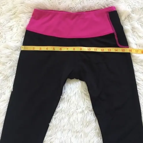 Delfin Women’s Spa Mineral Infused Exercise capris pink & black size Medium