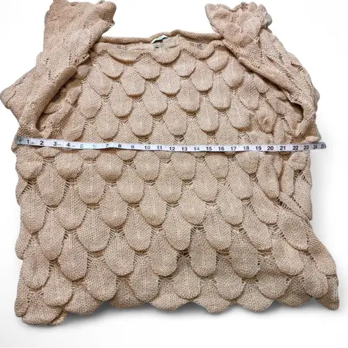 Lightweight Fish Scale Sweater Pink Size undefined
