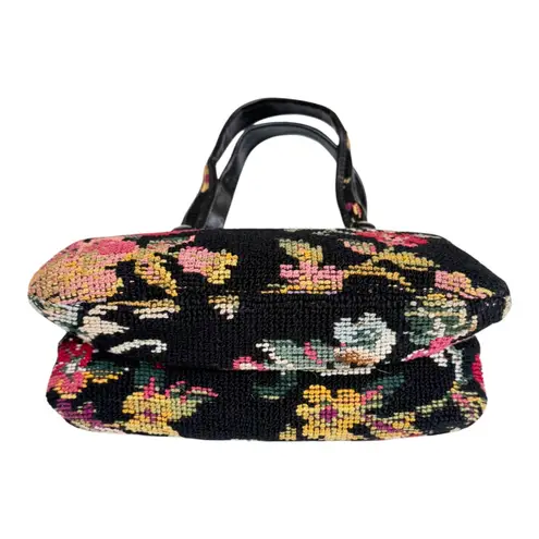 JR Floral Tapestry Handbag Carpet Bag Flower Purse USA 11x7 Metal Frame Vintage Black