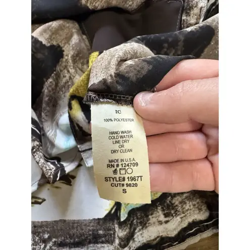 IC by Connie K Shirt Women Sz Small Asymmetrical Artsy Modern Designer City NWT