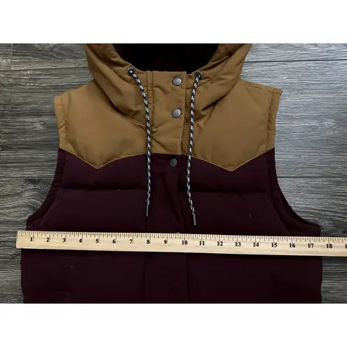 Patagonia  Womens Bivy Hooded Vest size Small