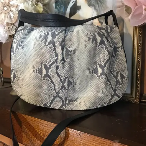 MAURIZIO TAIUTI GRAY & BLACK SNAKESKIN