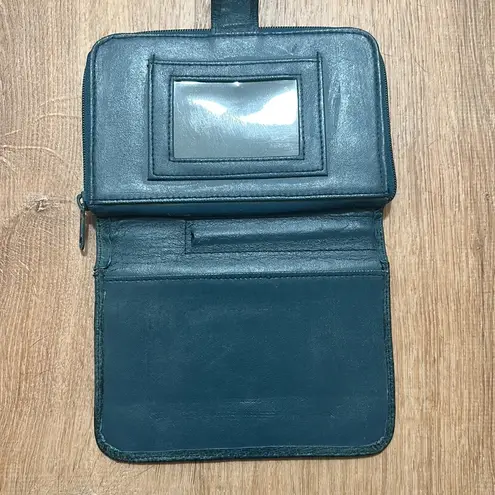 Mundi | Genuine Leather Embossed Leaf Wallet