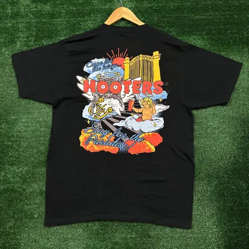 Hooters Come for The Wings Stay for The Paradise T-Shirt Size 2X