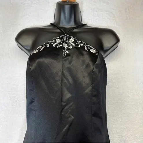 Dave and Johnny Vintage Black & White Sleeveless Halter Formal Long Dress Size 3/4