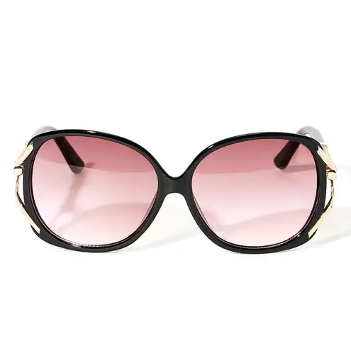 Round Frame Black Sunglasses with Gold detailing