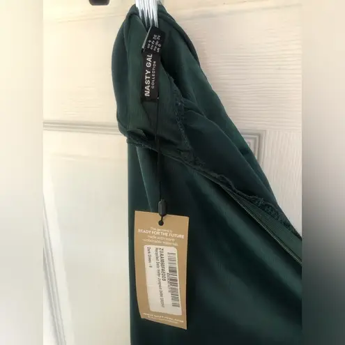 Nasty Gal NWT Green  Halter Neck Cut Out Jumpsuit Size US 4