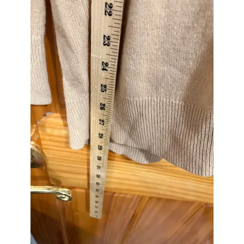 Equipment 100% Merino Wool Camel Tan V-Neck Sweater Women’s M Holiday Layering