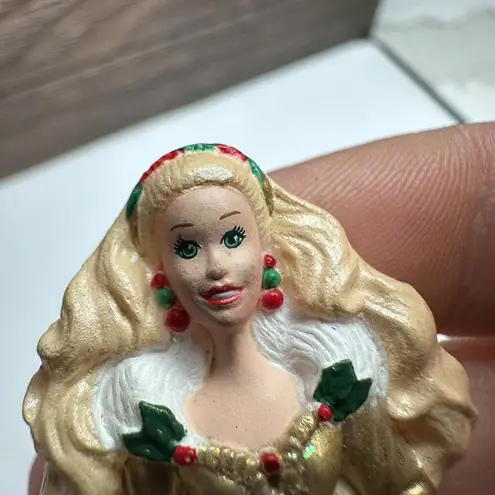 Christmas Barbie In Ball Gown Hallmark 1996 Mattel Multi Color Brooch Pin