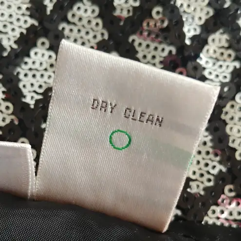 Kenar Silver Sequin Diamond Metallic Mini Skirt