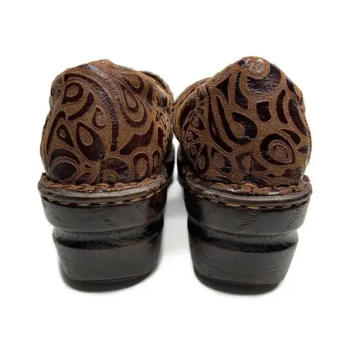 BOC Peggy Tumbled Brown Embossed Comfort Clogs Size 7.5