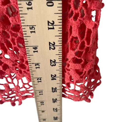 Ultra Pink Women's Size Small Y2k Floral Daisy Crochet Top