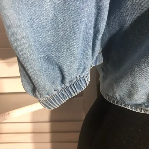 Cenzo Denim Cropped Top Puff Sleeve Light Blue