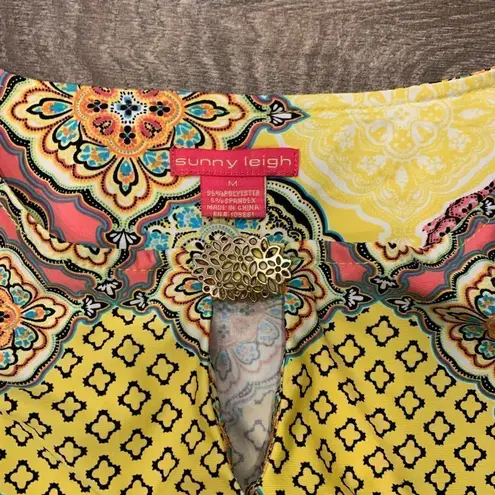 Sunny Leigh  Anthropologie Dress.  Size: M.  Falls at the knee.