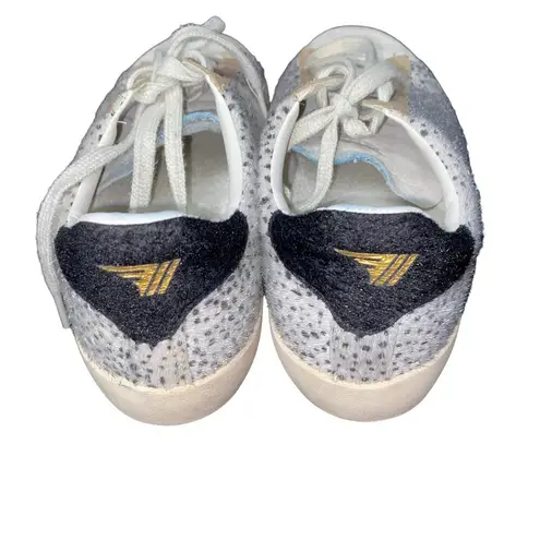 Gola Classics Women's Nova Oasis White Cheetah Sneakers Women's Size 6