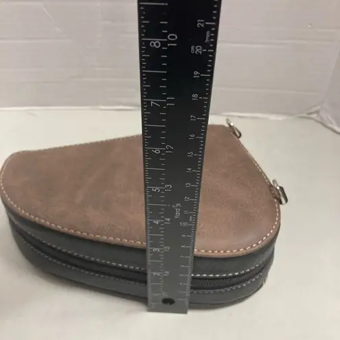 Studded Holster Brown 6X3X7 Crossbody Brown