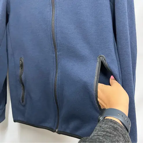 Uniqlo  Dark Blue Knit Fabric m dry full zip hoodie